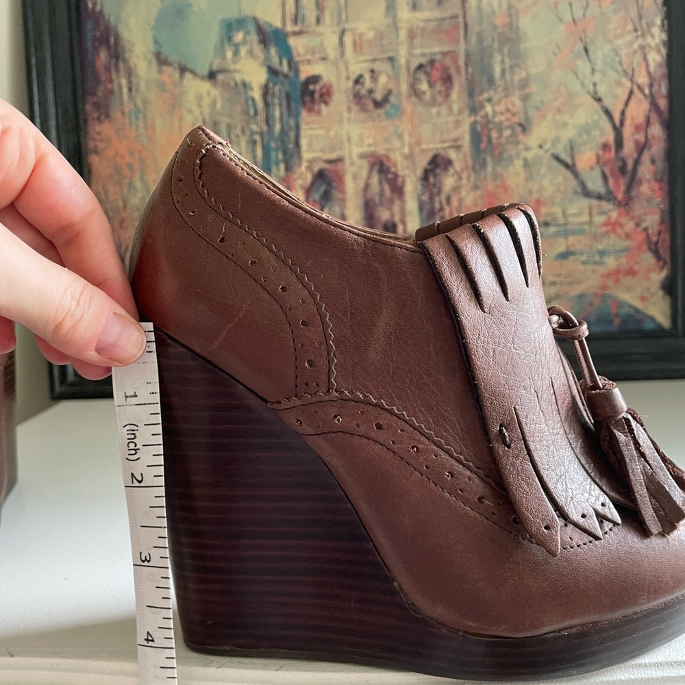 Aldo Sz EU37 Wedge Heel Brown Vintage Style Boots With Tassles - Picture 3 of 7